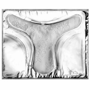 Spa Fundamentals Laced Intimate Mask